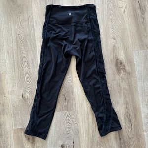 Lululemon High Waisted Mesh Panel Side Legging Black Size 4 Capri